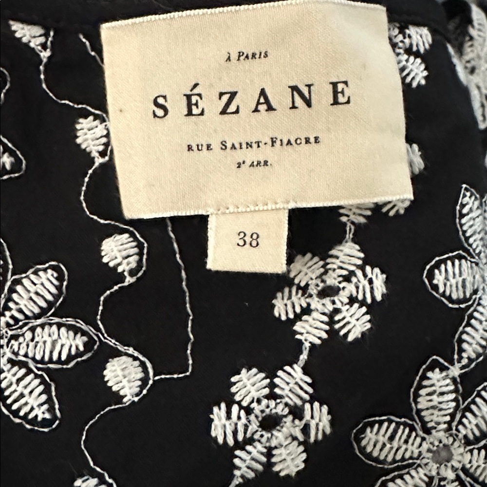 Sézane Emma Top in Ecru Embroidery FR 38 / US 6 - Picture 10 of 13